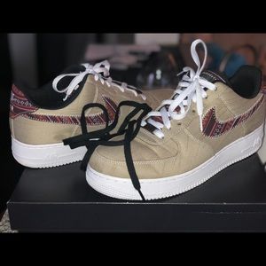Air Force 1 ‘07 LV8 size 10